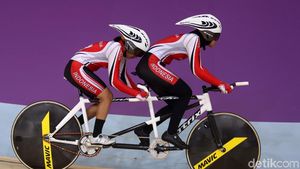 Sri Sugiyanti Gondol Perak Nomor 3000 M Individual Pursuit B
