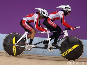 Sri Sugiyanti Gondol Perak Nomor 3000 M Individual Pursuit B