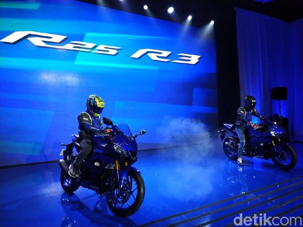 Yamaha Luncurkan R25 dan R3 Pertama Kali di Dunia Yamaha Luncurkan R25 dan R3 Pertama Kali di Dunia