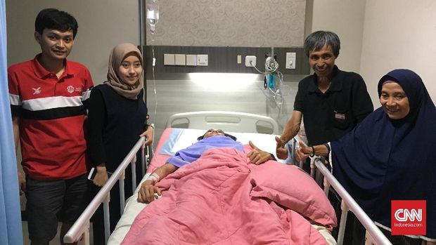 Insan Nurhaida menjalani perawatan di Rumah Sakit Mintohardjo.