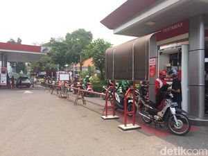 Cerita Warga Pindah ke Premium karena Harga Pertamax Naik