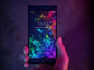 Razer PHK 30 Karyawan, Nasib Razer Phone 3 Jadi Tanda Tanya Razer PHK 30 Karyawan, Nasib Razer Phone 3 Jadi Tanda Tanya