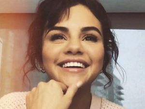 Justin Bieber Terpukul Selena Gomez Dirawat di Rumah Sakit Justin Bieber Terpukul Selena Gomez Dirawat di Rumah Sakit