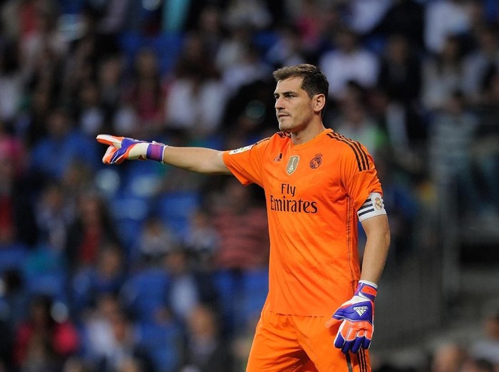 MADRID, SPAIN - MAY 23:  Iker Casillas of Real Madrid reacts during the La Liga match between Real Madrid CF and Getafe CF at Estadio Santiago Bernabeu on May 23, 2015 in Madrid, Spain.  (Photo by Denis Doyle/Getty Images)