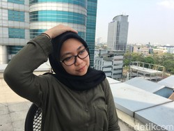 Cara Atasi Nyeri Leher dan Lutut saat Work From Home