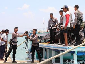 Makanan dan Relawan Kembali Dikirim ke Korban Gempa Situbondo