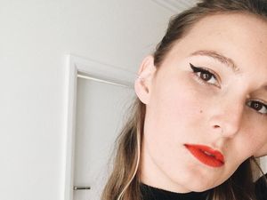 Pengakuan Wanita yang Kecanduan Beli Pakaian Dalam