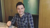 Sering Berkunjung ke Indonesia Shane Filan Hobi Makan Nasi Goreng dan Sate