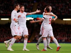 Alcacer menjadi bintang kemenangan Spanyol. Dia mencetak gol kedua di menit ke-29. Spanyol unggul 3-0 saat turun minum. (Foto: Andrew Couldridge/Action Images via Reuters)