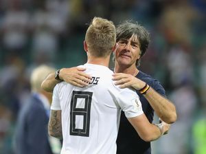 Kritik Loew, Ballack Dikecam Kroos