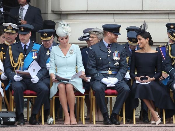 Viral Pangeran William & Harry Jadi Meme Bedanya Nikah 2 Bulan Vs 7 Tahun