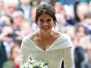 Putri Eugenie Menikah, Begini Penampilan Cantiknya yang Bikin Pangling