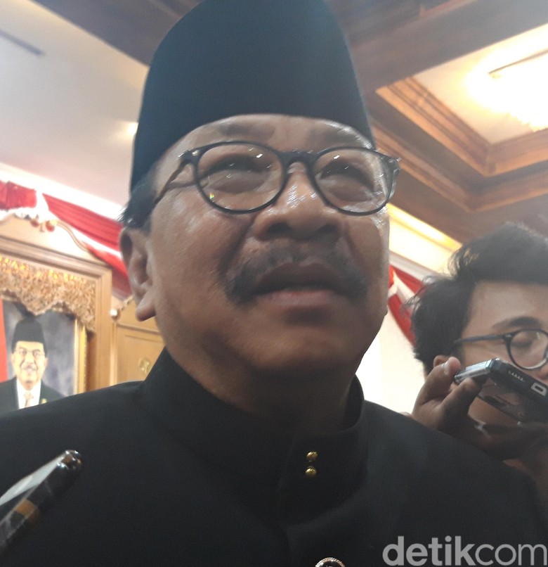 Dana Awal Perbaikan Rumah Korban Gempa Situbondo Rp 23,7 Miliar Dana Awal Perbaikan Rumah Korban Gempa Situbondo Rp 23,7 Miliar