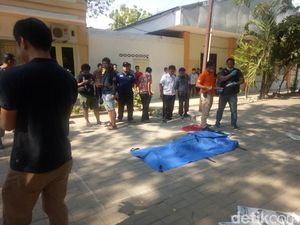 Mayat Pria dengan Luka Tusuk Ditemukan di Dinas PU Makassar