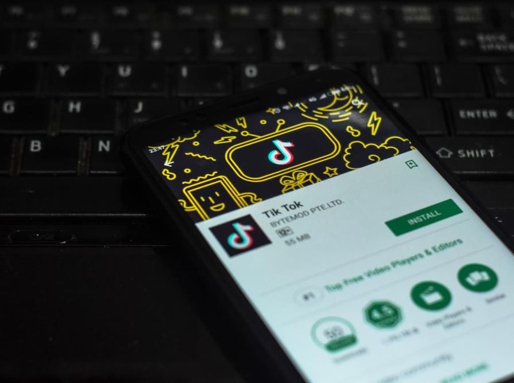 Deretan Selebriti Hiasi Daftar Terpopuler di TikTok Sepanjang 2018 Deretan Selebriti Hiasi Daftar Terpopuler di TikTok Sepanjang 2018