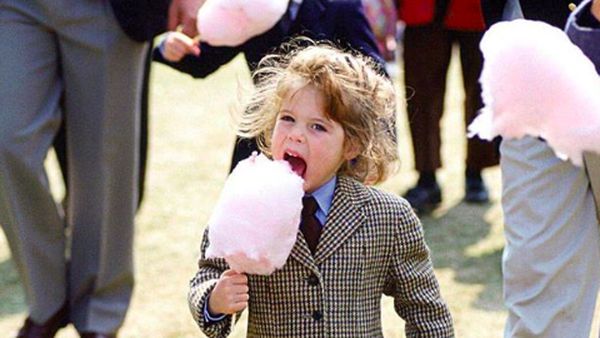 Throwback Foto-foto Masa Kecil Putri Eugenie