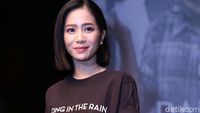 Bunga Zainal Mempesona Berambut Pendek, Ada Jokowi di Art Bali