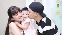 7 Quality Time Glenn Alinskie dan Chelsea Olivia Bareng Anak