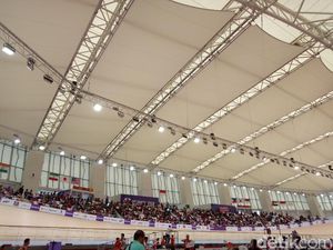 Jelang Penutupan Asian Para Games, Penonton di Velodrome Kian Ramai Jelang Penutupan Asian Para Games, Penonton di Velodrome Kian Ramai