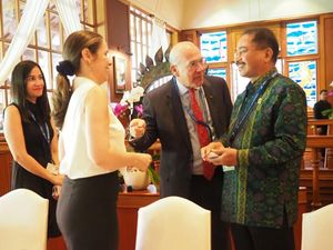 Ingin Target Wisman Tercapai, Kemenpar Kerja Sama dengan OECD