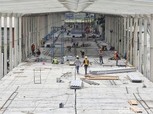 Pedagang di Skybridge Tanah Abang Dikenai Rp 500 Ribu Per Bulan Pedagang di Skybridge Tanah Abang Dikenai Rp 500 Ribu Per Bulan