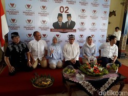Sandiaga Resmikan Posko Pemenangannya di Rumah Keluarga Soeharto