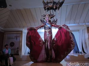 Vania Fitryanti Siap Bertarung di Miss International 2018