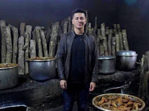 Pilih Ditilang atau Diajak Makan Kalau Ketemu Polisi Ganteng Andre Ferdiansyah?