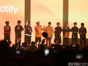 Intip Lagi Aksi Keren Stray Kids di Panggung Spotify on Stage