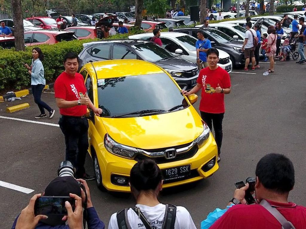 2.000 Unit Honda Brio Sudah Dipesan, Paling Laris Brio Satya 2.000 Unit Honda Brio Sudah Dipesan, Paling Laris Brio Satya