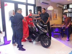 Honda PCX Hybrid Resmi Mengaspal di Makassar