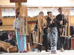 Upacara Adat Syukur Bumi Jadi Pembuka Festival Geopark Ciletuh