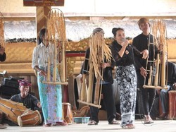 Upacara Adat Syukur Bumi Jadi Pembuka Festival Geopark Ciletuh