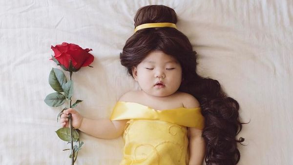 Aksi Usil Ibu ke Anaknya Ini Bikin Gemas dan Inspiratif