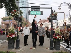 Kisah Palestine Walk di Kawasan Alun-alun Bandung