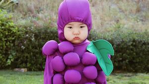 8 Foto Cute Anak Pakai Kostum Makanan