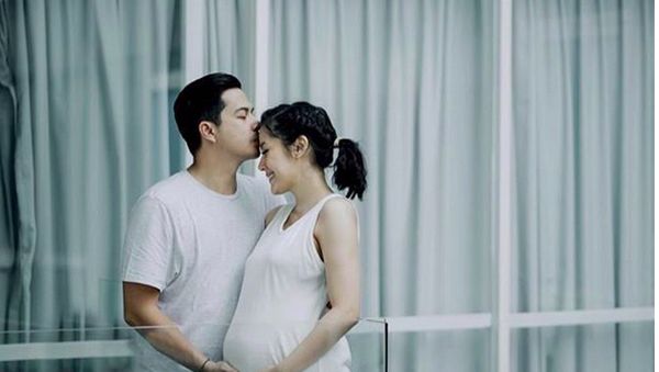 Lagi Hamil, Ardina Rasti Semakin Disayang Suami