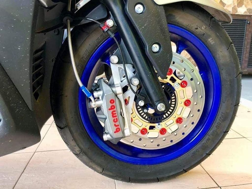 Pasang Rem Brembo di Skutik, Buat Kejar Performa atau Cuma Gaya? Pasang Rem Brembo di Skutik, Buat Kejar Performa atau Cuma Gaya?