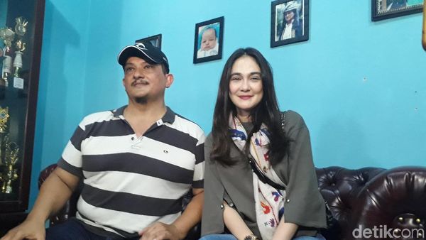 Ketika Luna Maya Ziarah ke Makam Suzzana