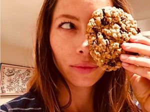 Doyan Makan, Jessica Biel Buktikan Lewat 10 Foto Ini Doyan Makan, Jessica Biel Buktikan Lewat 10 Foto Ini