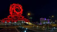 10 Desain Gedung Seperti Markas Penjahat