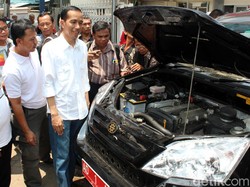 Sulitnya Pisahkan Jokowi dan Esemka