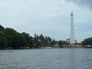 Hopping Island Pulau Cantik Nan Unik di Belitung