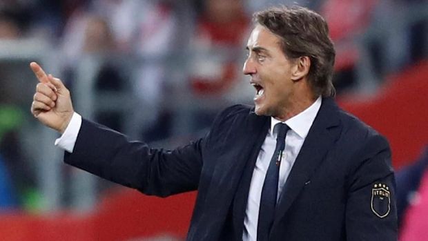 Roberto Mancini membuka kesempatan yang sama untuk seluruh pemain Italia.