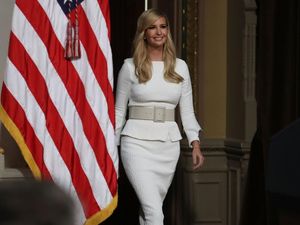 7 Gaya Mewah Ivanka Trump: Saat Bertemu Jokowi hingga Ratu Inggris 7 Gaya Mewah Ivanka Trump: Saat Bertemu Jokowi hingga Ratu Inggris