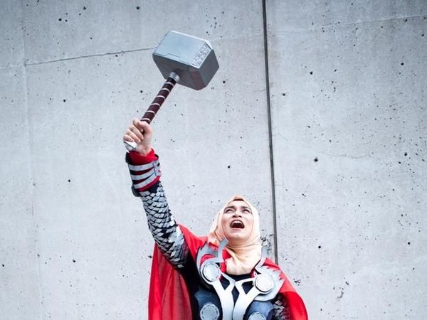 Foto: Uniknya Kostum Avengers Pakai Hijab yang Viral Ini