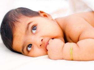 27 Nama Bayi Kembar Laki-Laki dari India Beserta Maknanya