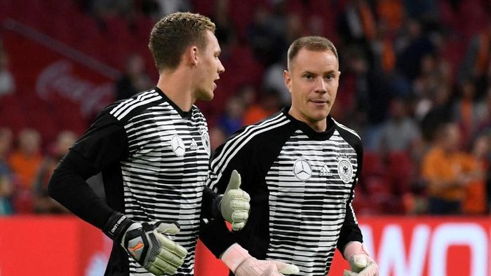 Marc-Andre Ter Stegen dianggap pantas jadi kiper utama Jerman saat ini (REUTERS/Piroschka Van de Wouw) Marc-Andre Ter Stegen dianggap pantas jadi kiper utama Jerman saat ini (REUTERS/Piroschka Van de Wouw)
