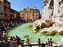 Roma Sudah Muak dengan Turis