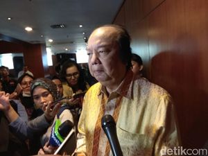 Tukar Dolar Senilai Rp 2 T, Tahir Harap Dolar AS Rp 14.000-15.000